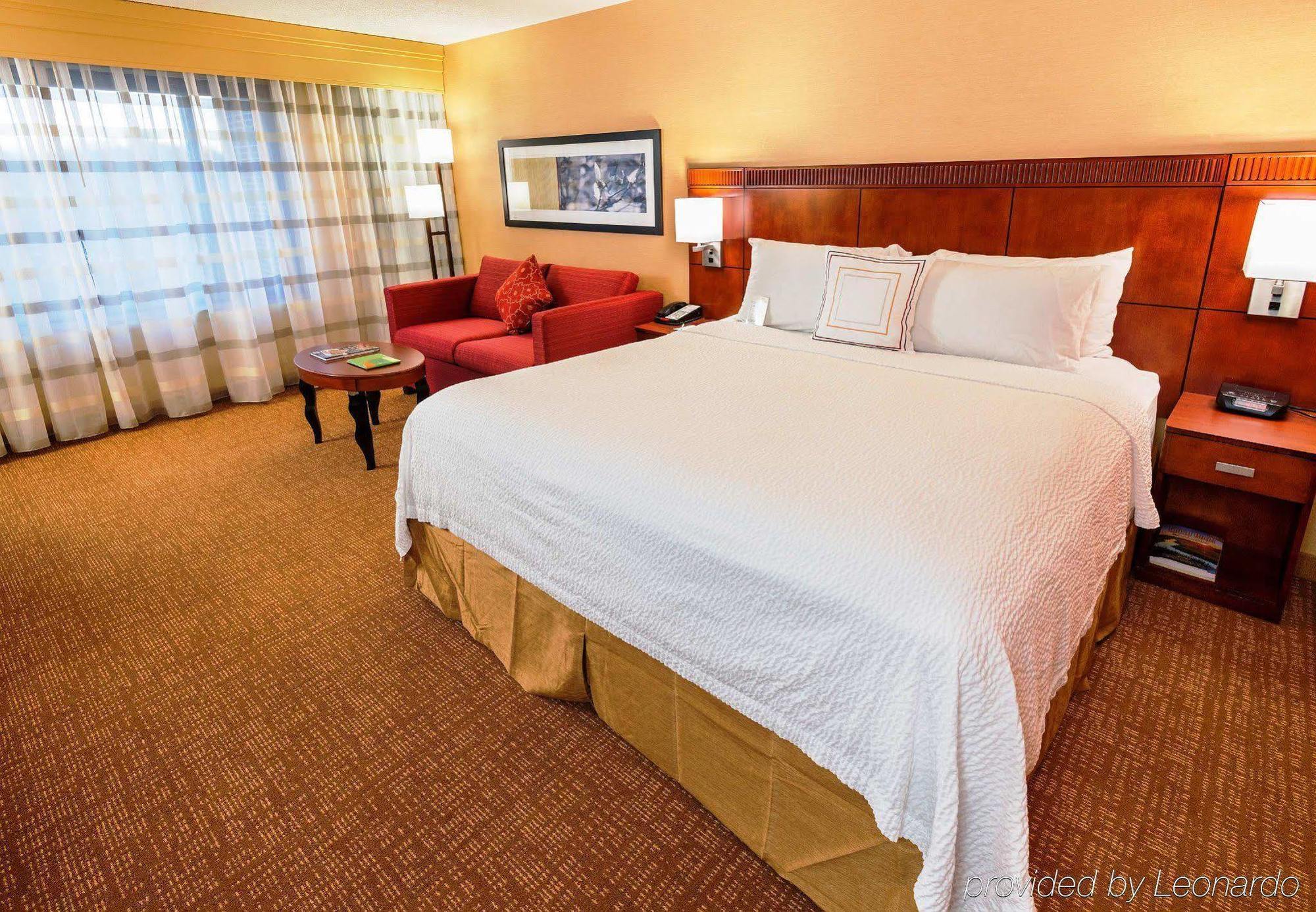 Courtyard By Marriott Newark-University Of Delaware Extérieur photo